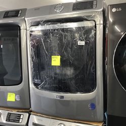 New Scratch And Dent Maytag Front Load Washer And Dryer Set. 1 Year Warranty 