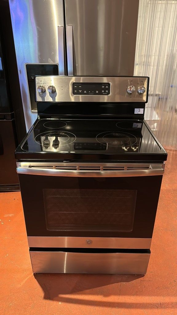 Appliance Electric Stove GE Working unit