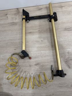 Cooper TAS-18 Gardner-Denver Torque Arm, 30in Reach, 5lb Capacity, 1/4in NPT