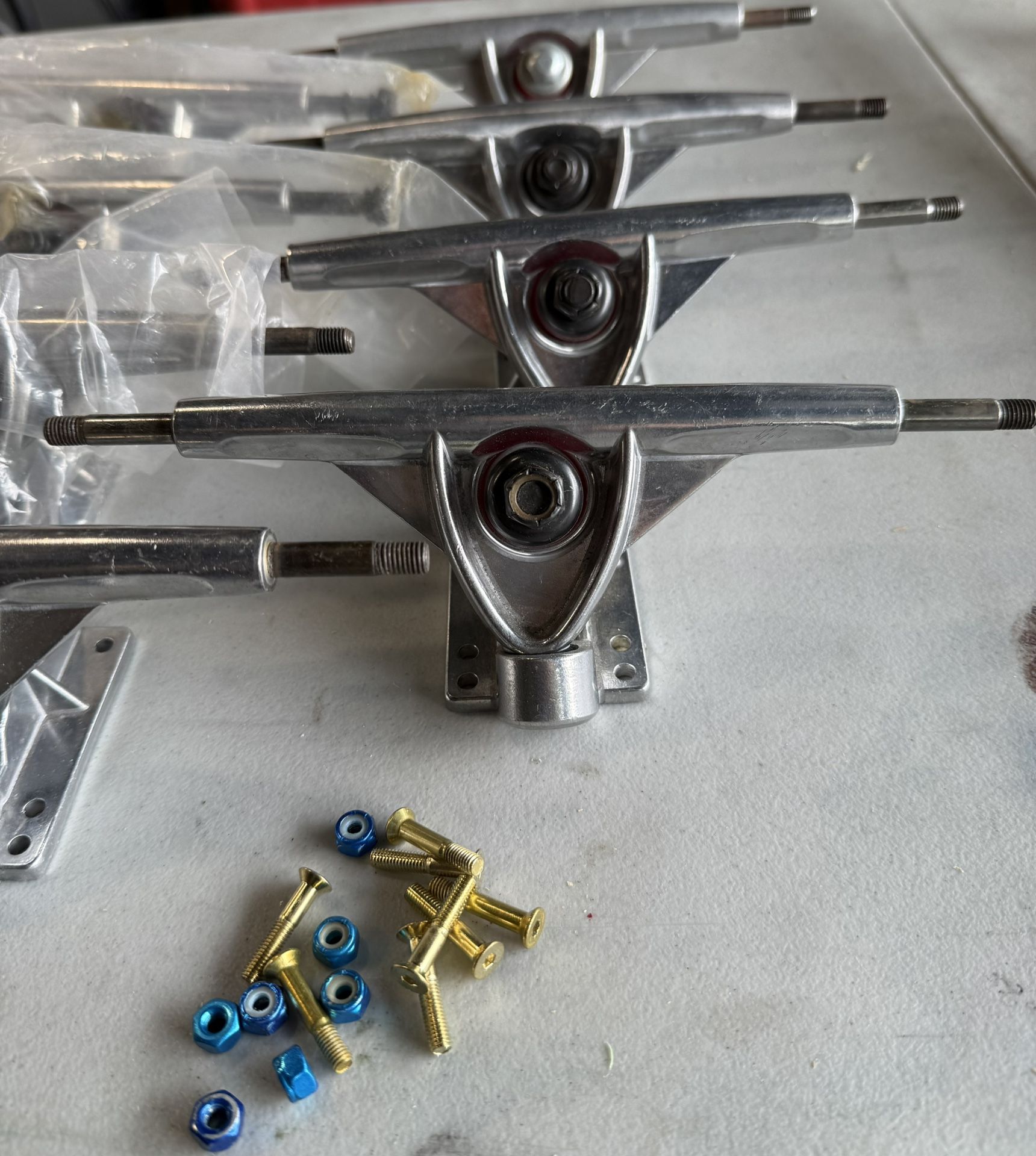 Plain 180 & 160 MM Inverted trucks