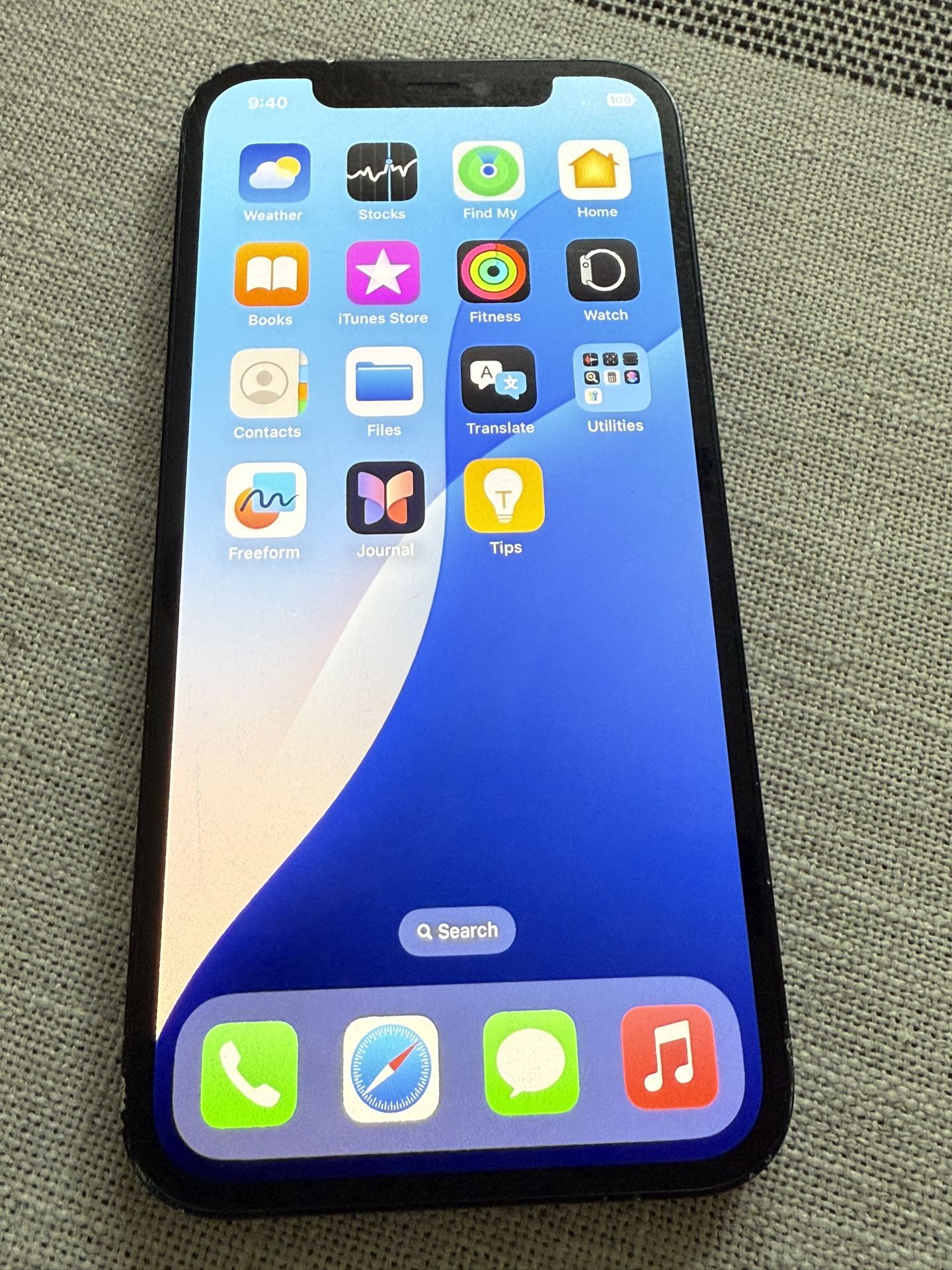 iPhone 12 - Unlocked