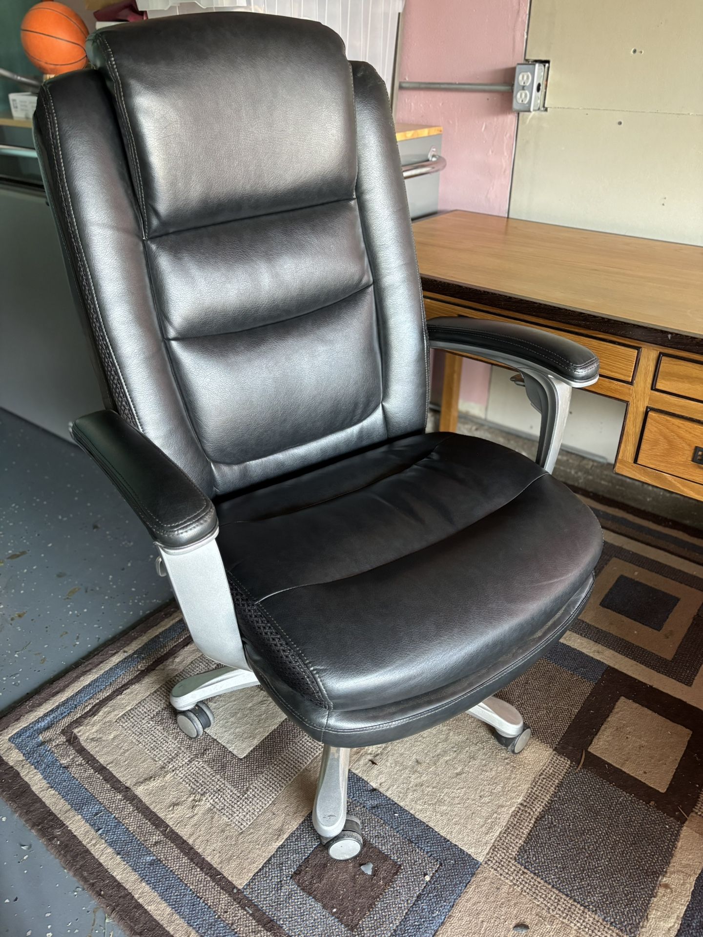 Executive Office chair