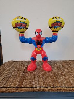KAPOW SPIDERMAN ~ Hasbro Marvel Disney Talking 10"  Plastic & Plush 2013