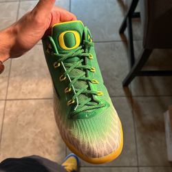 Rare Oregon Field general Nike Cleats Sz 11
