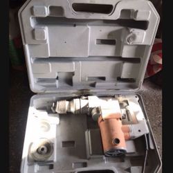 Harbor Freight CHICAGO 1 Inch Rotary Hammer Drill Model 41983 