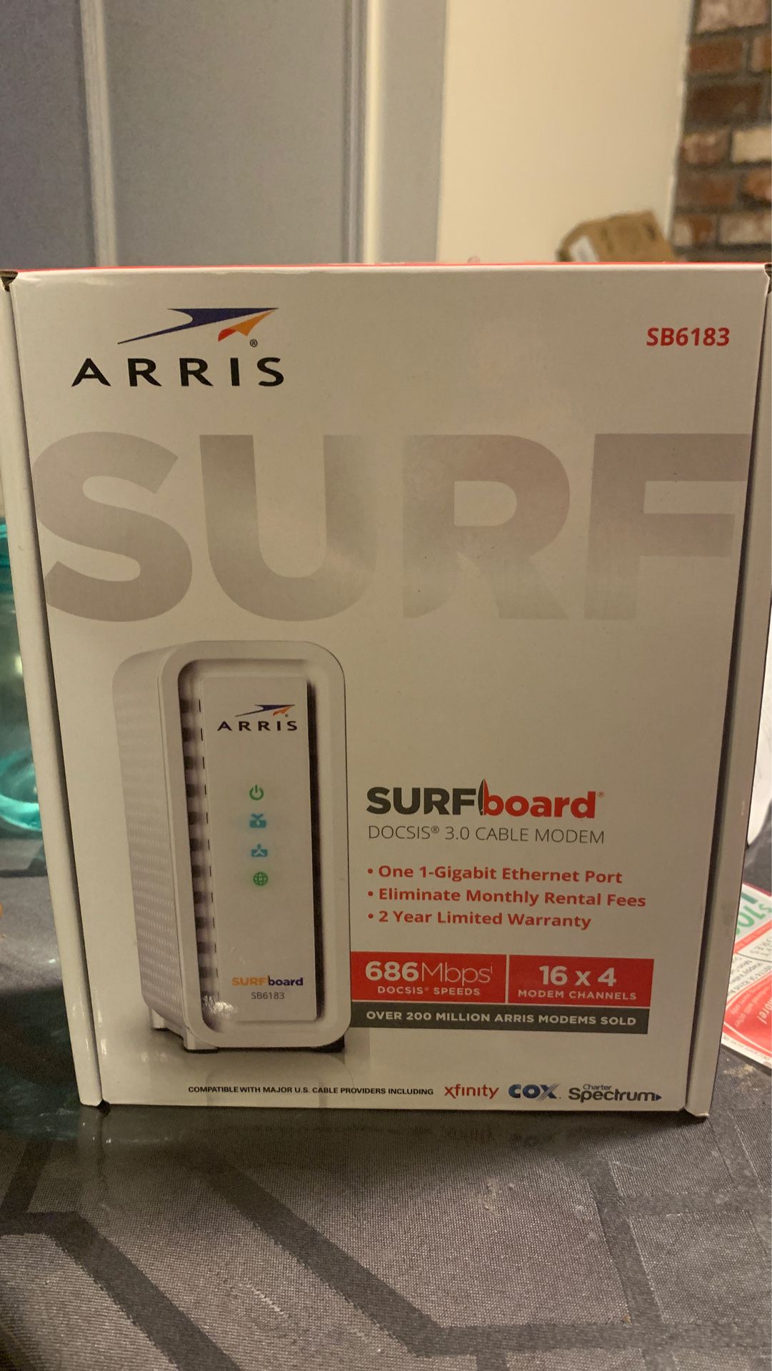 Arris SurfBoard 686Mbps 16x4 modem channels