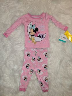 Brand New Baby Girls Minnie Mouse Pajamas (12 months)