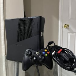 Xbox 360(320GB) If Not More I Believe (Look At Desc)