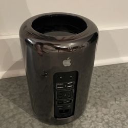 Late 2013 Apple Mac Pro A1481 - 3.0 GHz 8-Core 32GB RAM 512GB
