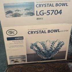 Cristal bowl. Crystal glass Collection 