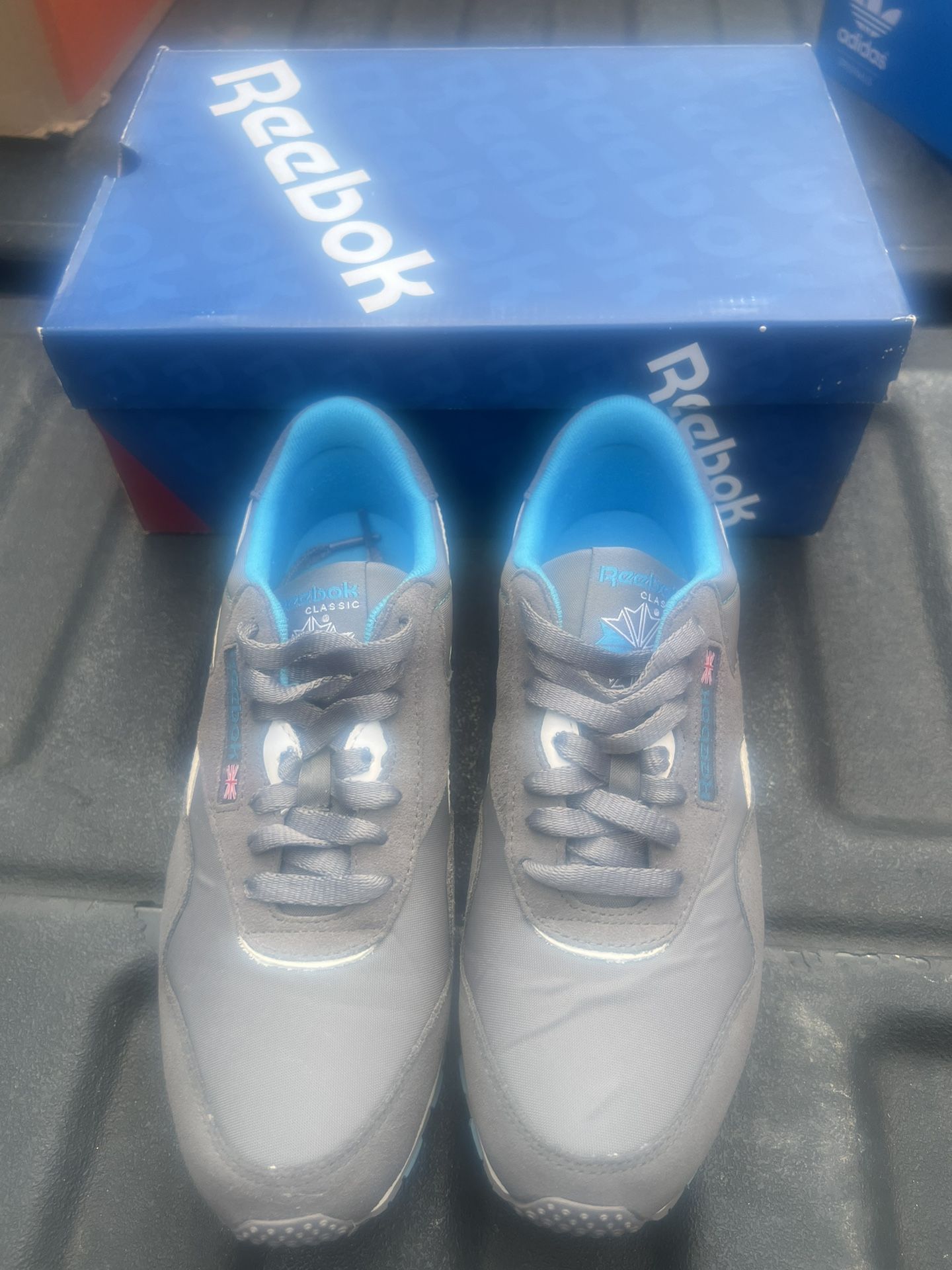 Woman’s Reebok Athletic Shoes Size 8