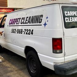 Vinyl signs and lettering for business