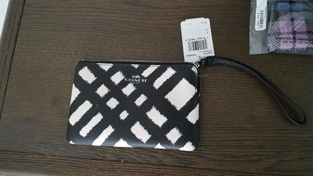 Plaid new Coach wrisrlet