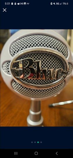 2 Blue Snowball iCE USB Microphone with Desktop Stand – White