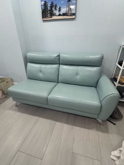 couch/loveseat