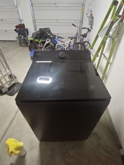 LG 5.5
Washer machine with

EasyUnload