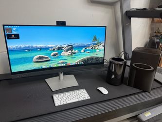 Apple Mac Pro Late 2013 12-Core 64GB