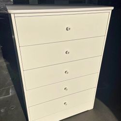 Five Drawers Dresser