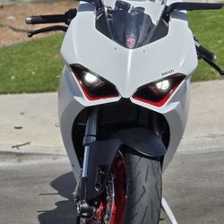 Ducati Panigale V2