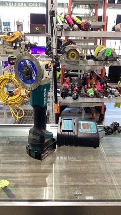 Makita grinder