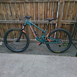 Santa Cruz Hightower C 2025