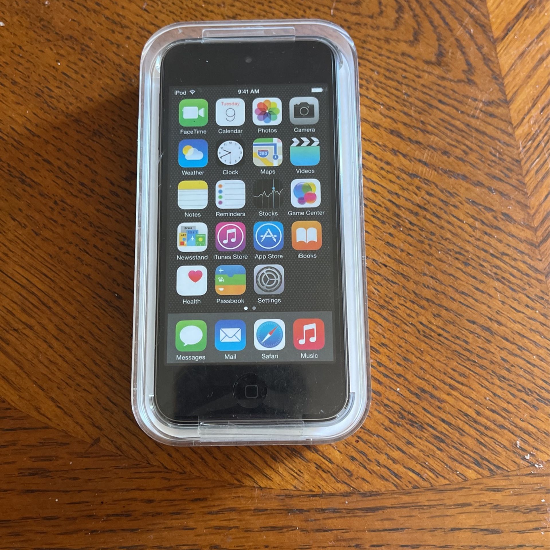 IPOD TOUCH 16 GB