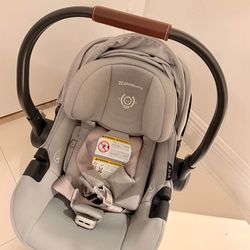 Uppababy Aria Car Seat