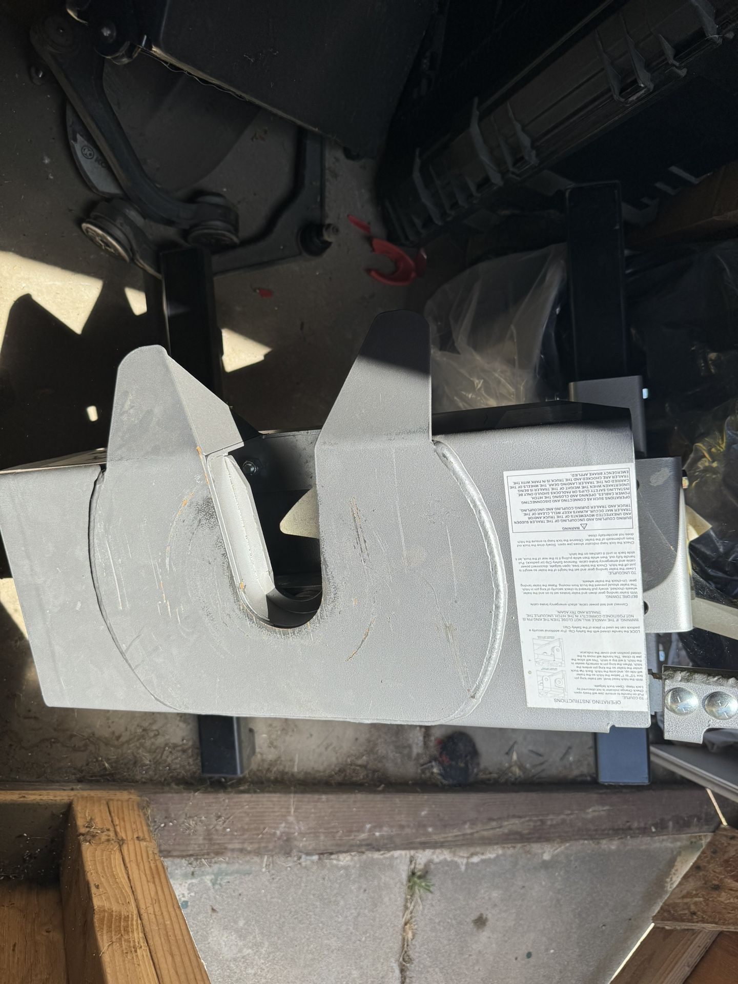 5th Wheel HUSKY Hitch Kit $600 O.B.O