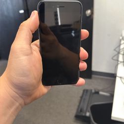 iPhone SE 3 (2022) 64 GB BLACK UNLOCKED