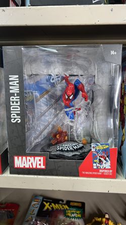 Marvel McFarland The Amazing Spider-Man Statue
