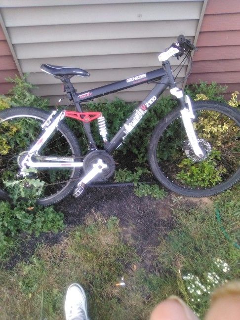 Genesis Mountain Bike