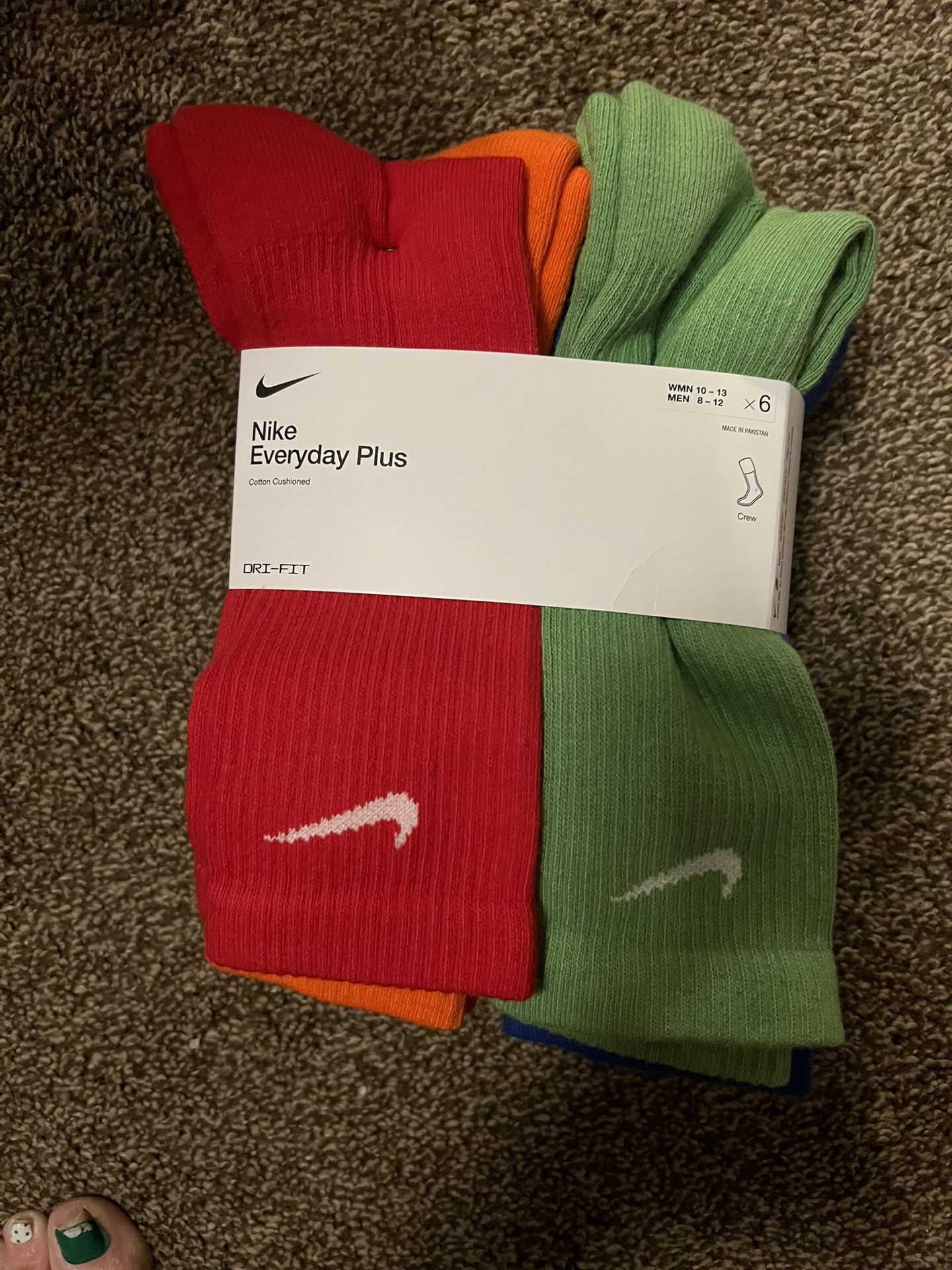 NIKE SOCKS - Brand New