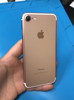iPhone 7 32GB Factory Unlocked
