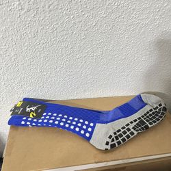 New QLING Grip Socks – Non Slip Soccer / Sports Socks