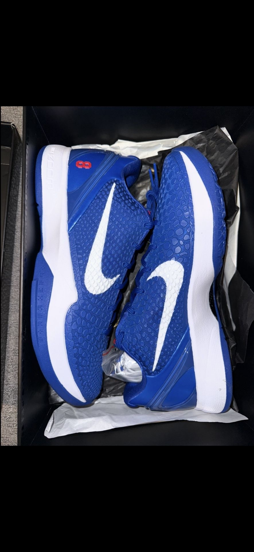 Kobe 5 Dodger. Size 10