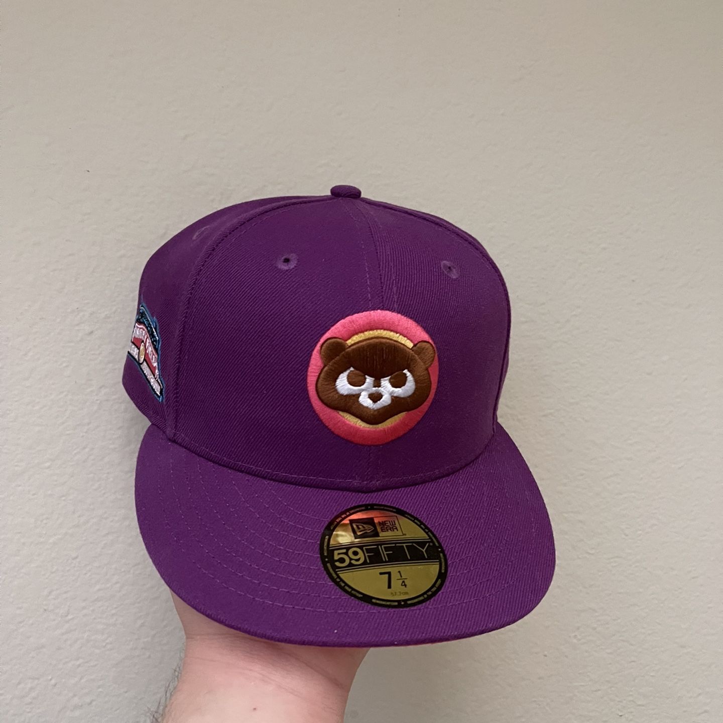 Hat Club aux pack Chicago Cubs kanye west graduation album 