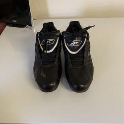 Mens Reebok Baseball Cleats