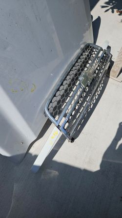 03-07 chevy hd front end