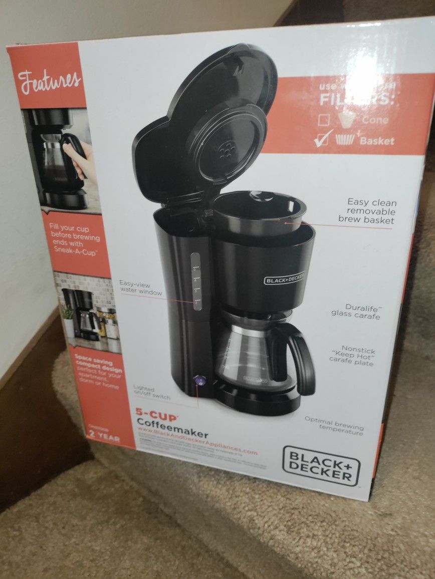 Black & Decker 5 Cup Coffee maker! Brand new in box! - $25 (43612)
Black & Decker 5 Cup Coffee maker! Brand new in box!