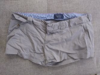American eagle grey womens shorts size 14