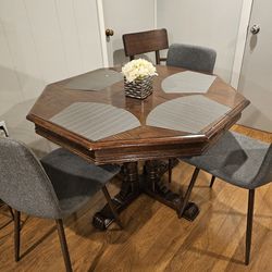 Oak Table 4 Chairs