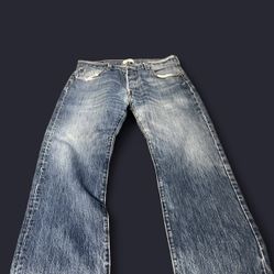 Levi’s 