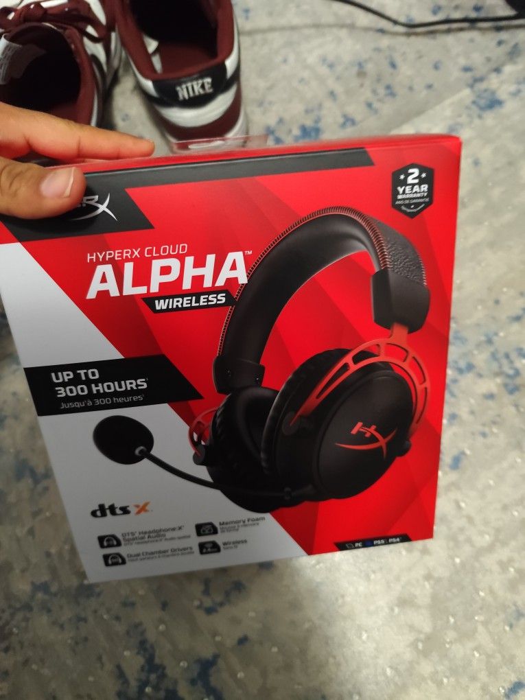 HyperX Cloud Alpha Wireless