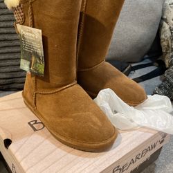 BearPaw Boots 