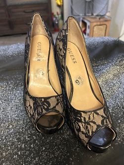Guess black heals size 9.5