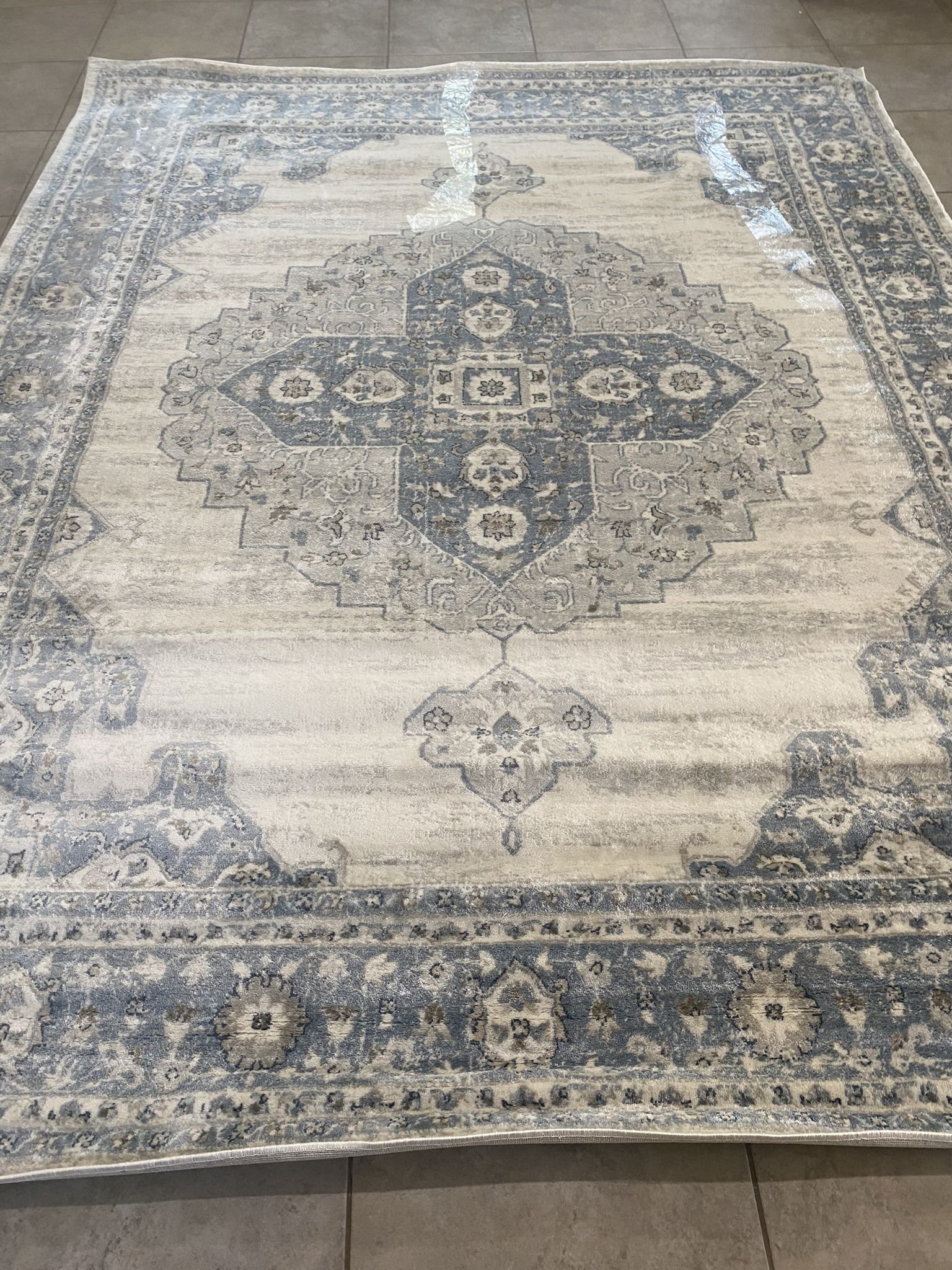 8x10 Area Rug