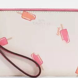 Coach Wristlet  NWT