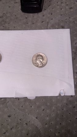 Silver quarters from 1937 and 1959