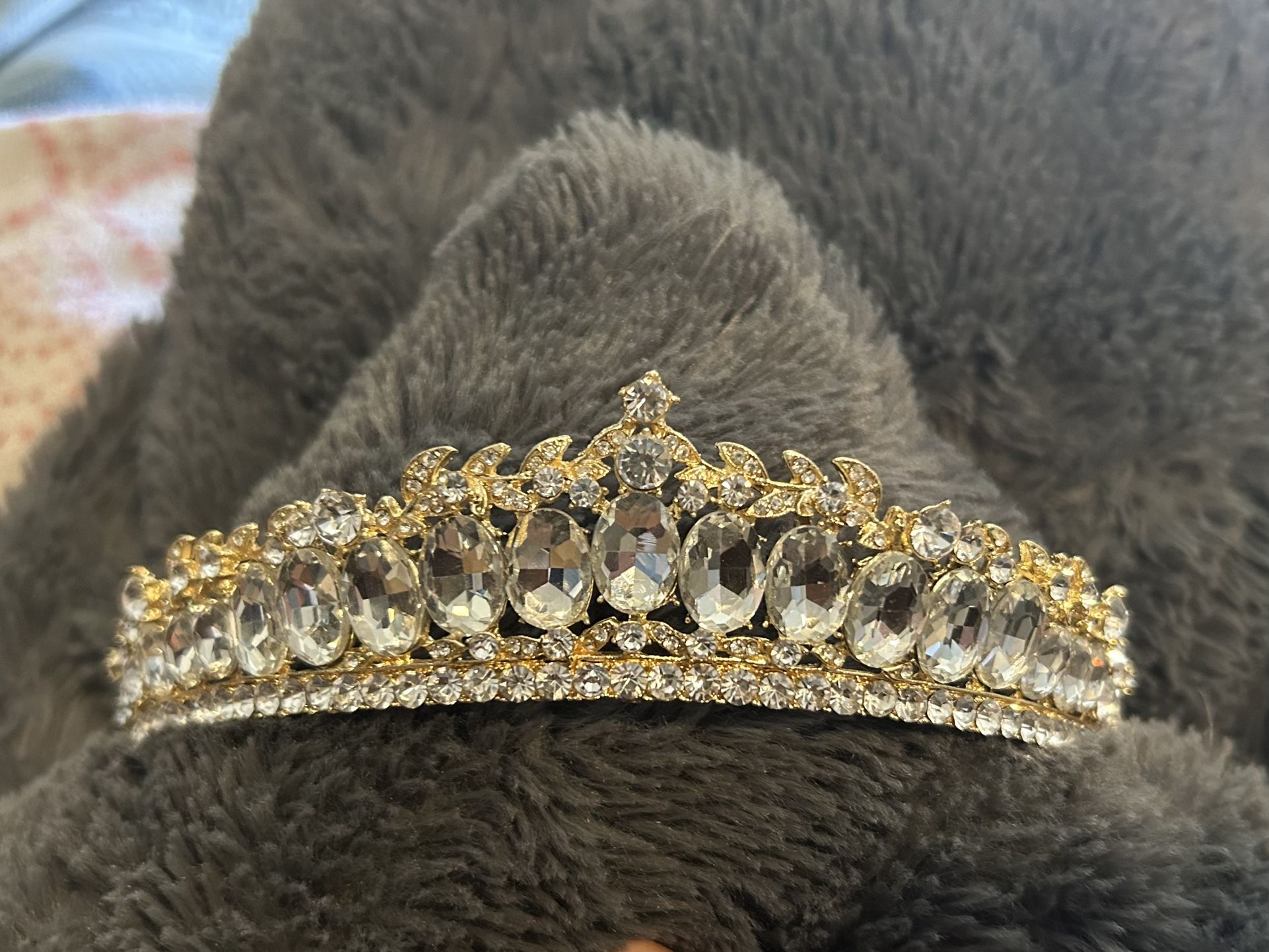 Gold And White Diamond Crown