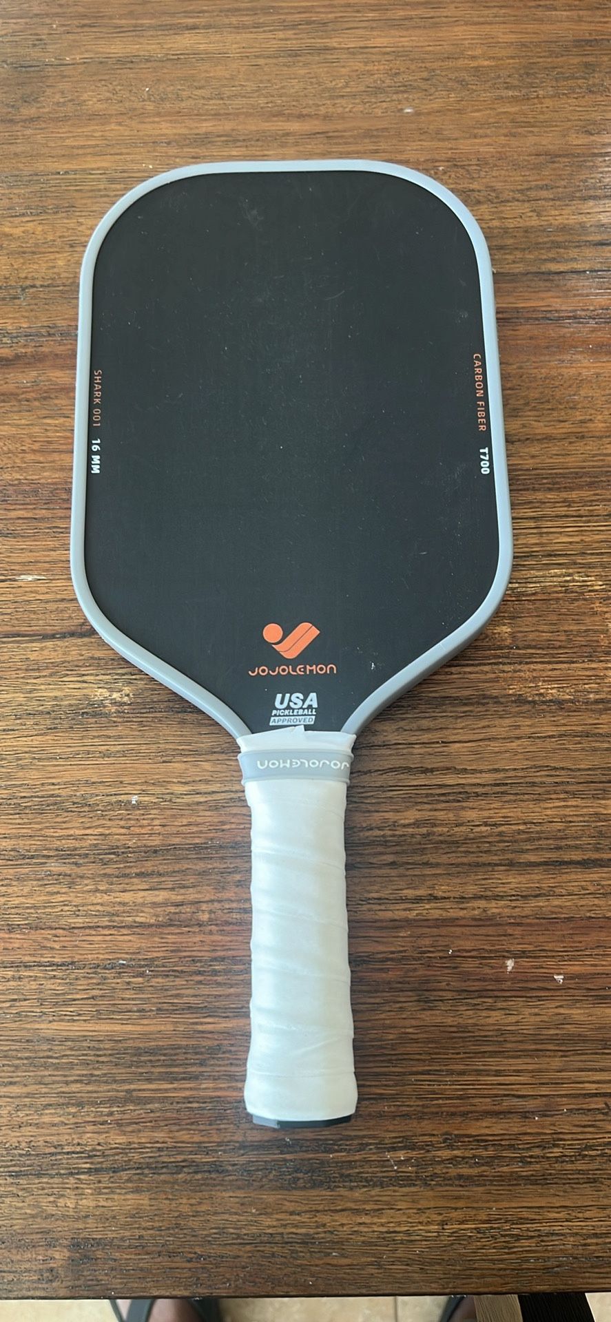 Jojolemon Paddle With Cover. Gently Used